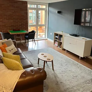 Student Roost Corner House In Apartment Sheffield